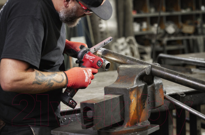 Ленточная шлифовальная машина Milwaukee M12 FBFL13-402B / 4933480961