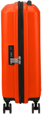Чемодан на колесах American Tourister Aerostep MD8*96 001