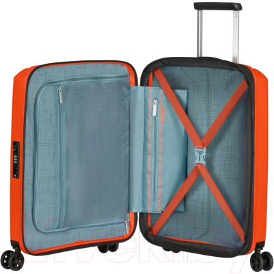 Чемодан на колесах American Tourister Aerostep MD8*96 001