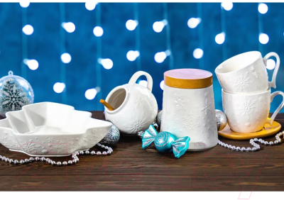 Чашка с блюдцем Elan Gallery Снежинки / 540551