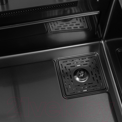 Мойка кухонная со смесителем Arfeka AF PVD Nano 75x46