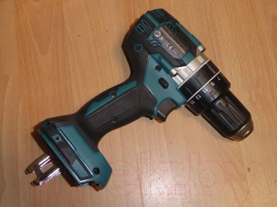 Профессиональная дрель-шуруповерт Makita DHP484RTJ