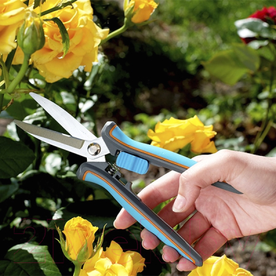 Садовые ножницы механические Plantic Light L69 / 25269-01