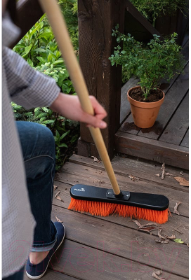 Метла универсальная Plantic Pro / 13081-01