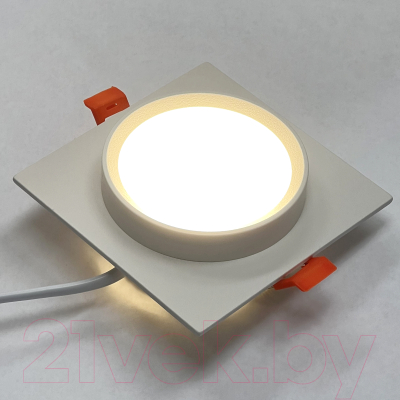 Точечный светильник Truenergy 21233