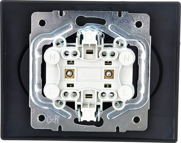 Розетка Lezard Karina 707-4200-128B