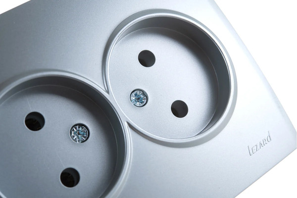 Розетка Lezard Karina 707-4300-128B