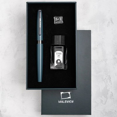 Ручка перьевая Малевичъ С черной тушью и значком / 196433