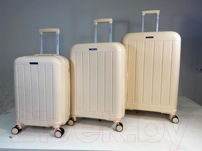 Чемодан на колесах Mironpan 11197-2