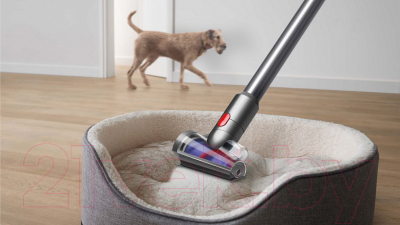 Вертикальный пылесос Dyson V8 2023