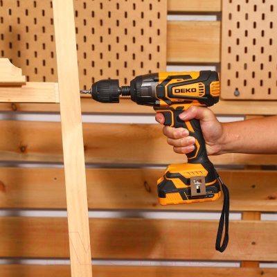 Аккумуляторный шуруповерт Deko DKIS20-Li / 063-4392