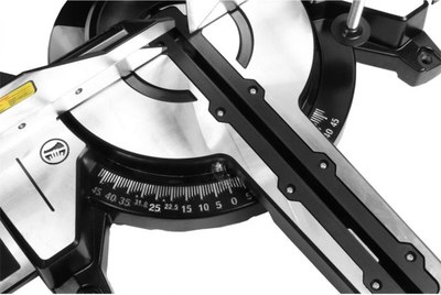 Торцовочная пила Bull CM 2502