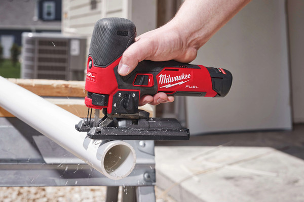 Электролобзик Milwaukee M12 FJS-0X FUEL / 4933493347