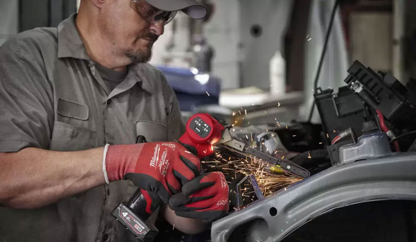 Ленточная шлифовальная машина Milwaukee M12 FBFL13-0 / 4933480960