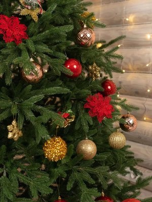 Ель искусственная National Tree Company Рождественская Премиум / РД/ПР-210