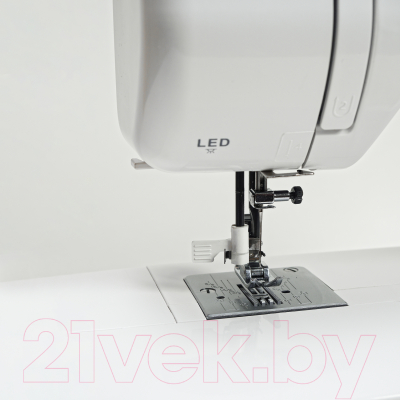 Швейная машина Janete 987P