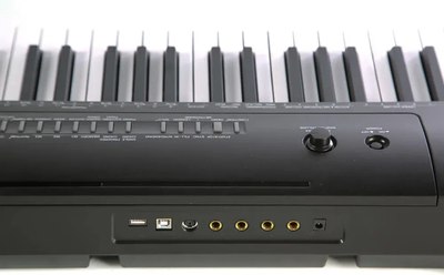 Синтезатор Jonson&Co JC-8861