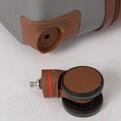 Чемодан на колесах Grott 340-614/5-20GBW