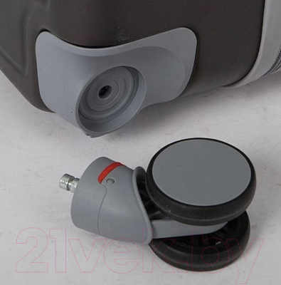 Чемодан на колесах Grott 340-614/5-24DGG