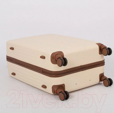 Чемодан на колесах Grott 340-614/5-26BGB