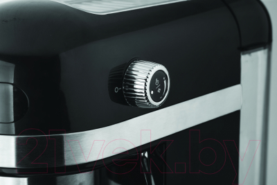 Кофеварка эспрессо Zelmer ZCM7295