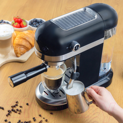 Кофеварка эспрессо Zelmer ZCM7295