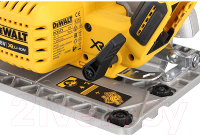 Профессиональная дисковая пила DeWalt DCS572NT