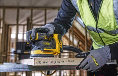 Профессиональная эксцентриковая шлифмашина DeWalt DCW210NT