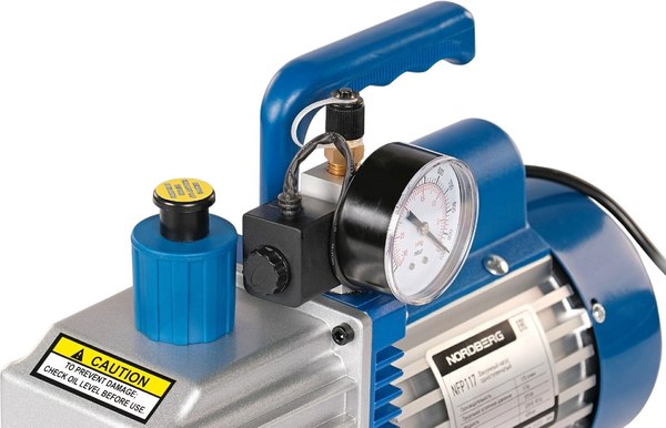 Вакуумный насос для заправки автокондиционера Nordberg NFP117