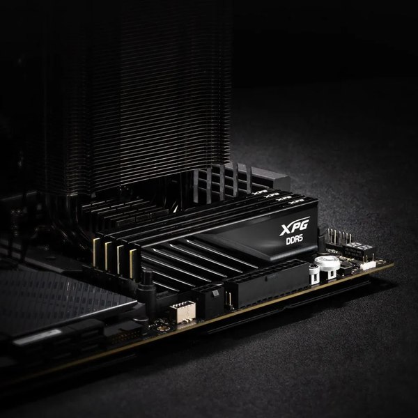 Оперативная память DDR5 A-data AX5U6000C3016G-DTLABBK