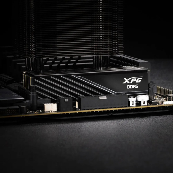 Оперативная память DDR5 A-data AX5U6400C3216G-DTLABBK