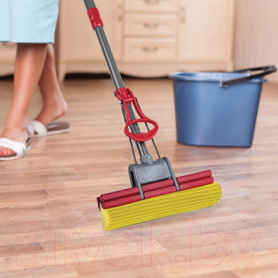 Швабра с отжимом Laima 603597