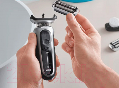 Электробритва Braun Series 7 71-S1000s