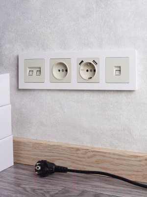 Рамка для выключателей и розеток IEK Brite BR-M42-51-K01