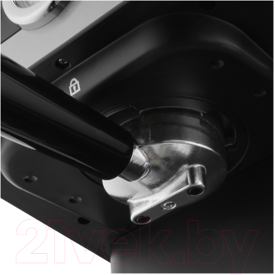 Кофемашина Sencor SES 1721BK