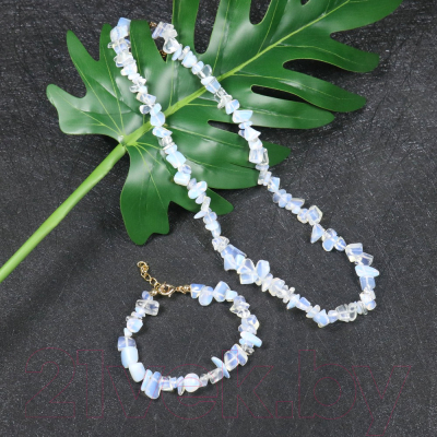 Ожерелье Wolves Лунный камень 1013