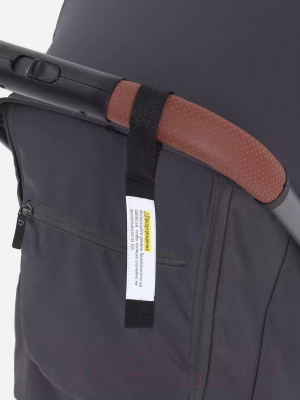 Детская прогулочная коляска MOWbaby Атом / MB200 (Graphite)