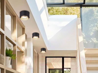 Точечный светильник Ambrella TN71275 BK/GD