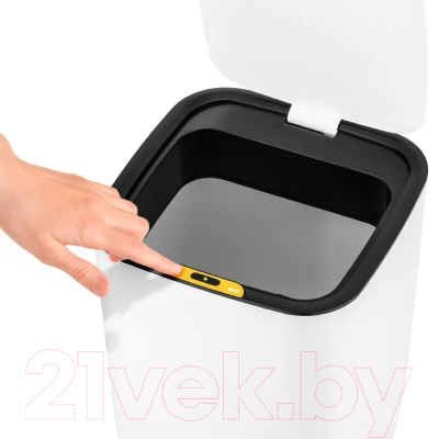 Сенсорное мусорное ведро Kitfort KT-6021