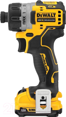 Профессиональный шуруповерт DeWalt DCF601NT