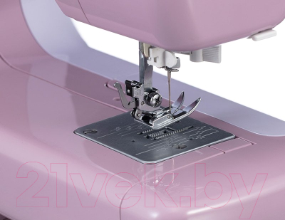 Швейная машина Janome J590