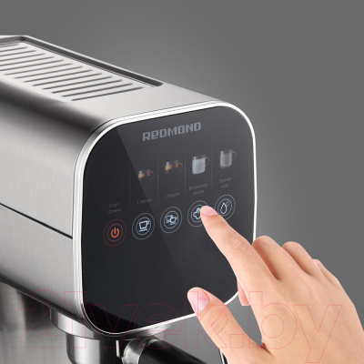 Кофеварка эспрессо Redmond CM701 (сталь)
