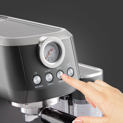 Кофеварка эспрессо Redmond CM702 (черный/хром)