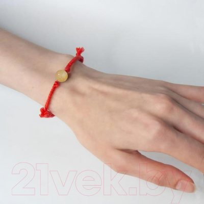 Браслет Wolves Красная нить с цитрином 41007