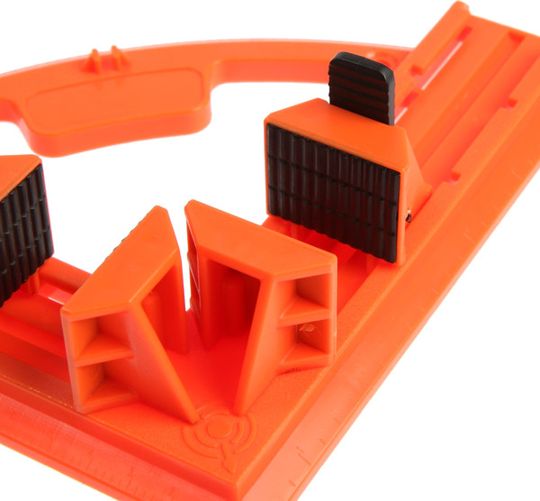 Струбцина LOM 9847793