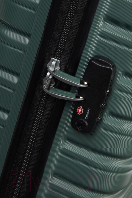 Чемодан на колесах American Tourister Flashline ME8*04 002