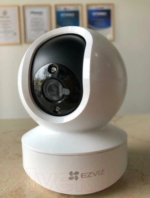 IP-камера Ezviz TY1