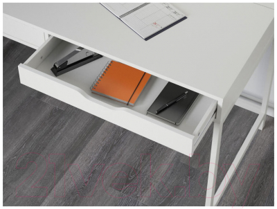 Письменный стол Mebelain Ингар D 132