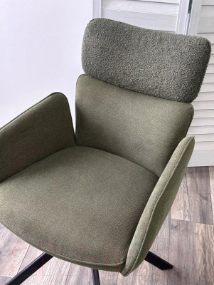 Стул M-City Tris поворотный / 631M05510