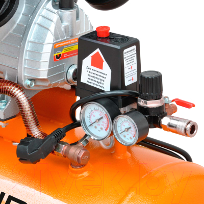 Воздушный компрессор Skiper AR50V